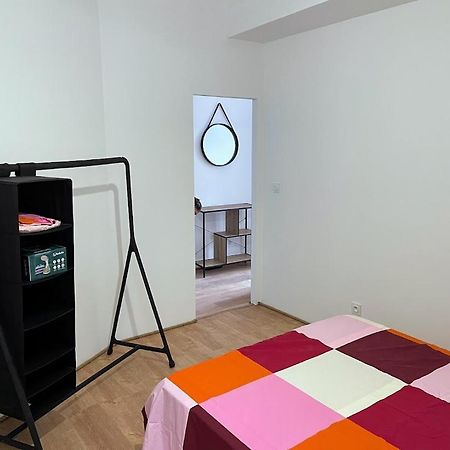 Le Colore- T2 Confortable Avec Vue Sur Nérac Eksteriør billede