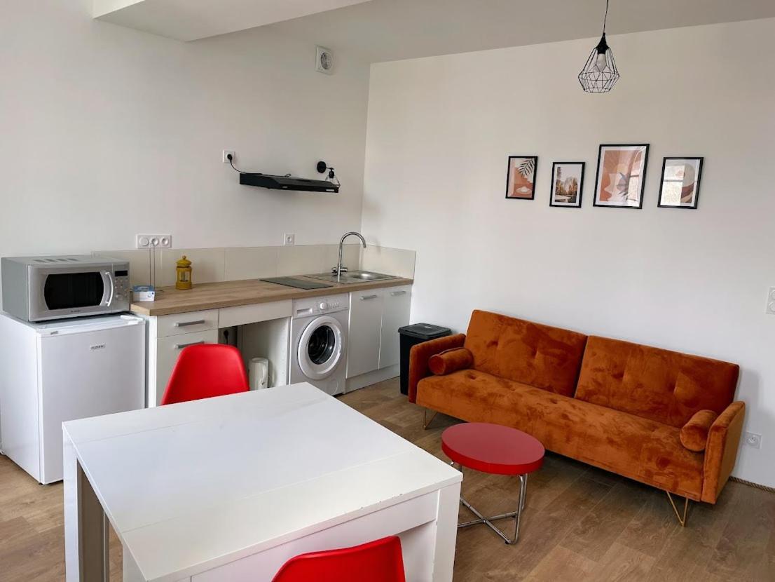 Le Colore- T2 Confortable Avec Vue Sur Nérac Eksteriør billede
